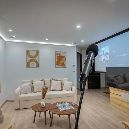 La Villa - Piscine / Karaoke / Jeux Фонтен Экстерьер фото