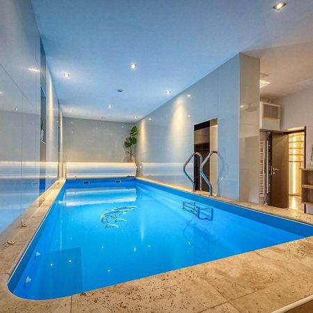 La Villa - Piscine / Karaoke / Jeux Фонтен Экстерьер фото
