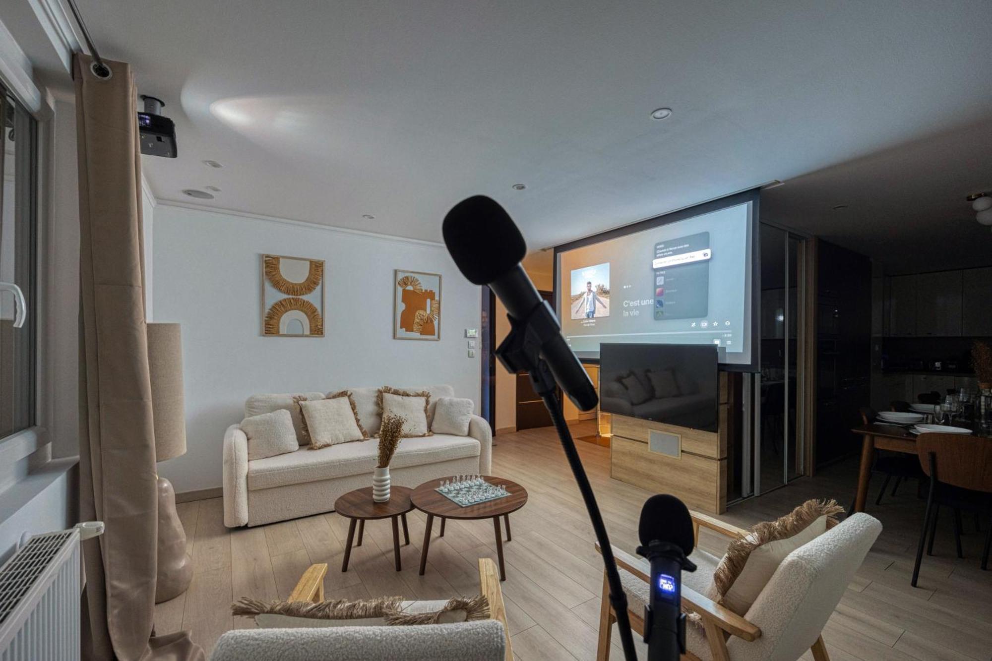 La Villa - Piscine / Karaoke / Jeux Фонтен Экстерьер фото